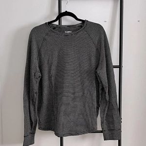 Goodfellow & Co long sleeve tee